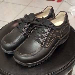 Finn Comfort "Bern" Black With Brown Stitching